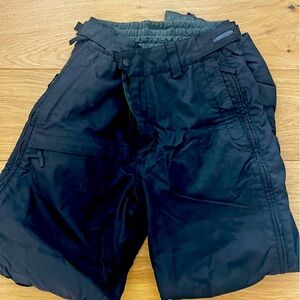 Women’s Burton snow pants